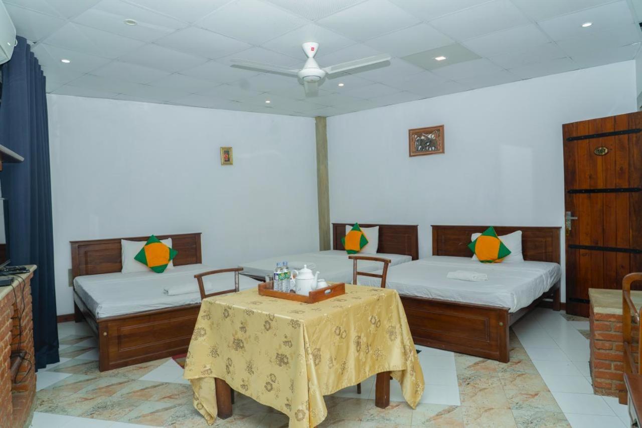 Elegance Range Resort كاندي المظهر الخارجي الصورة