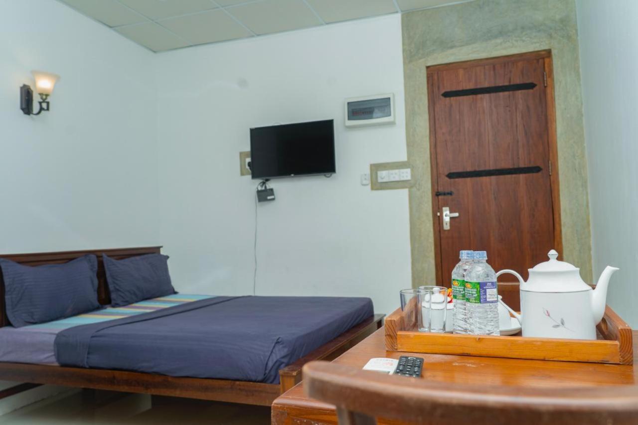 Elegance Range Resort كاندي المظهر الخارجي الصورة