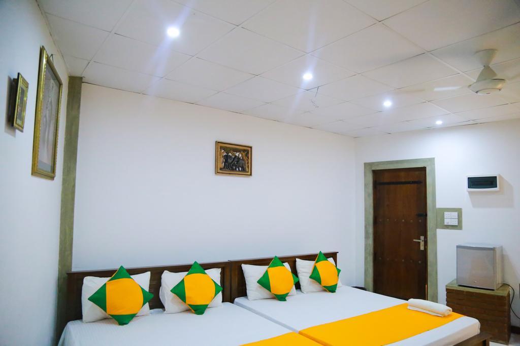 Elegance Range Resort كاندي المظهر الخارجي الصورة