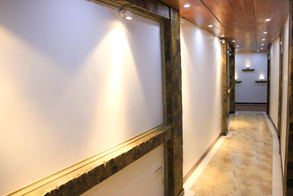 Elegance Range Resort كاندي المظهر الخارجي الصورة