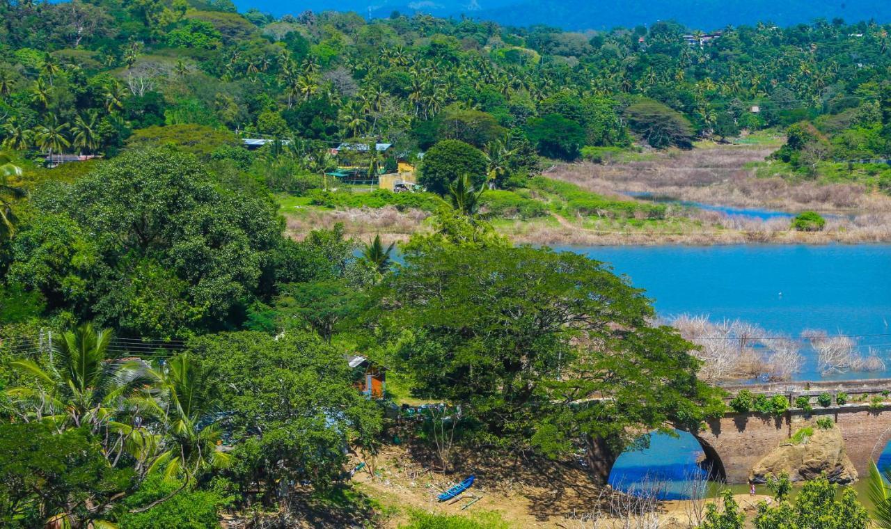 Elegance Range Resort كاندي المظهر الخارجي الصورة